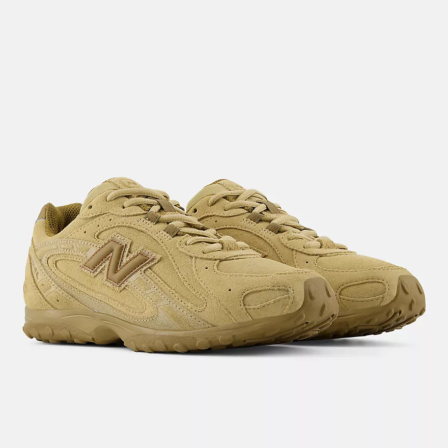New Balance 204L Womens Quicksand/Bark Shoe