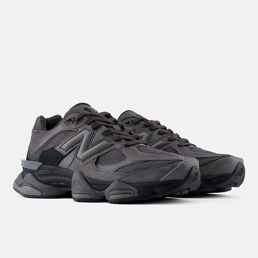 New Balance 9060 Women's Shoe Black/Castle Rock
